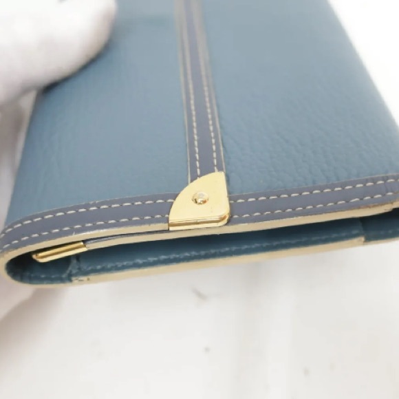 SOLD - LV LOUIS VUITTON Suhali Wallet on a Chain (WOC), Gold Hardware - Picture 4 of 12